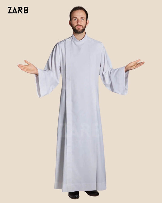 Schwarze römische Soutane