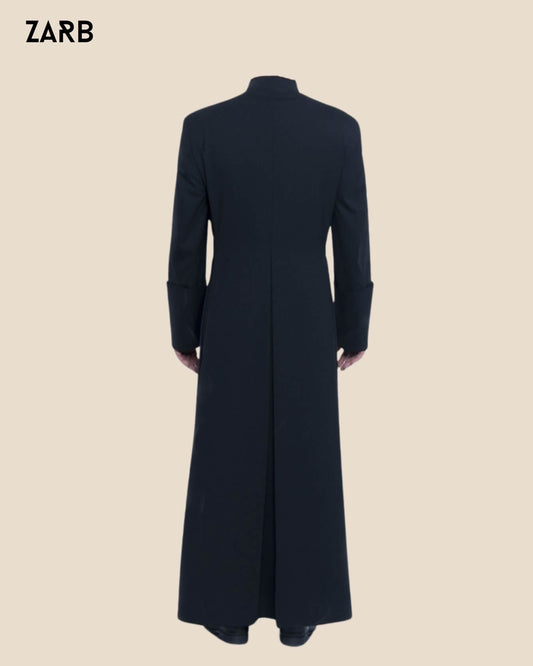 Schwarze römische Soutane