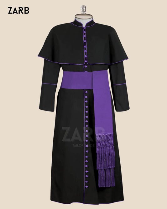 Schwarze römische Soutane