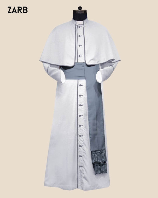 Schwarze römische Soutane