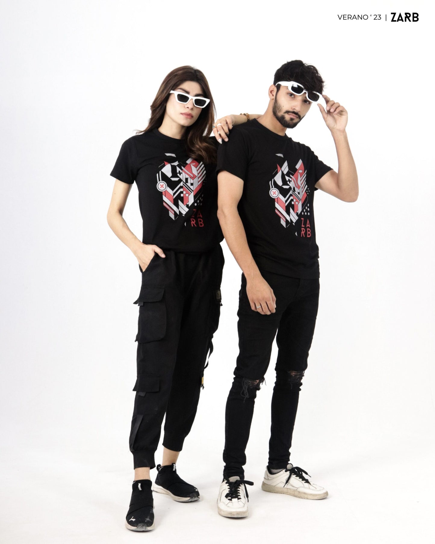 unisex black tshirt