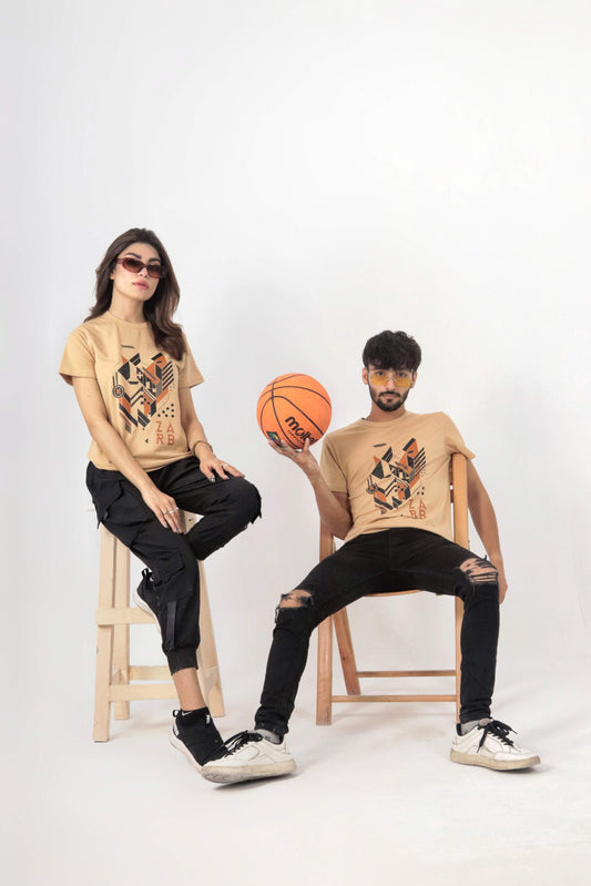 T-Shirt mit abstrakter Kunst